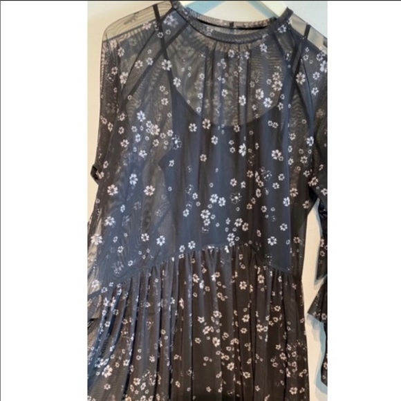 Floral Boho dress with tank dress under - Picture 7 of 10